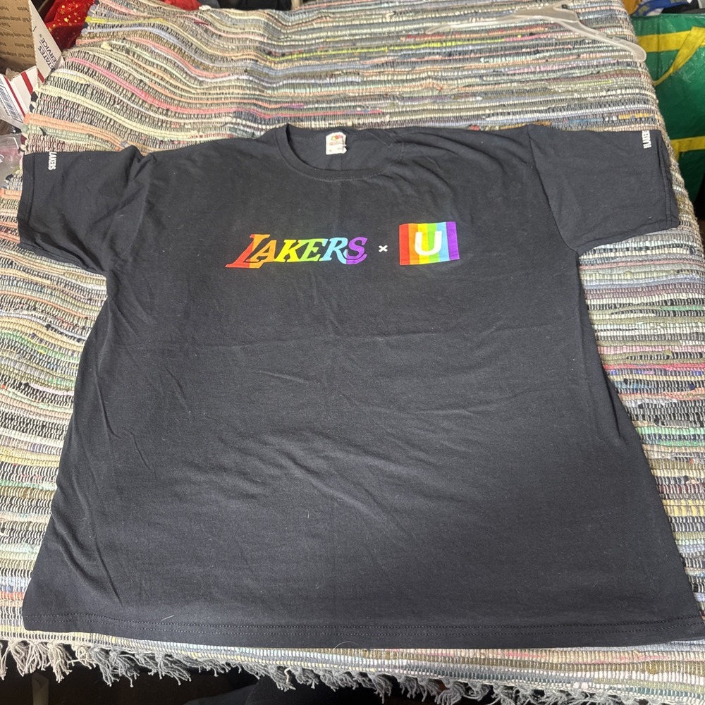 Los‎ Angeles Lakers 2018 Pride Night LGBTQ Promo T-Shirt Men's XL